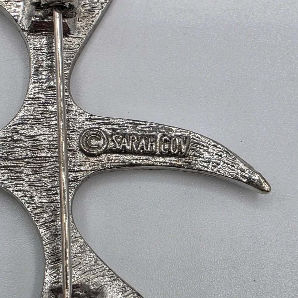 Sarah Coventry Silver Tone Mid Century Modern Abstract Bird Brooch‎ Pin